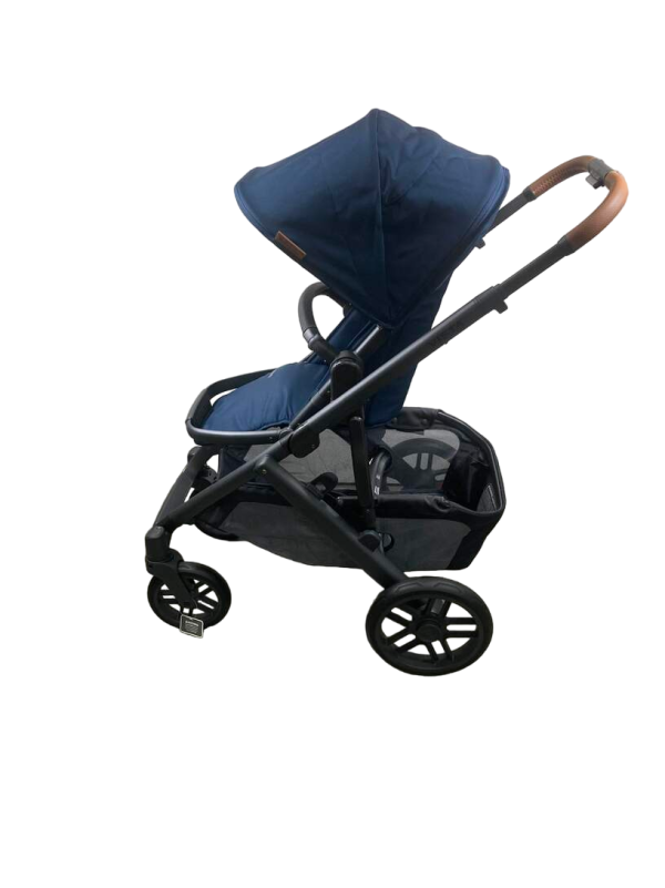 UPPAbaby VISTA V2 Stroller, Noa (Navy), 2023 For Sale - Image 4