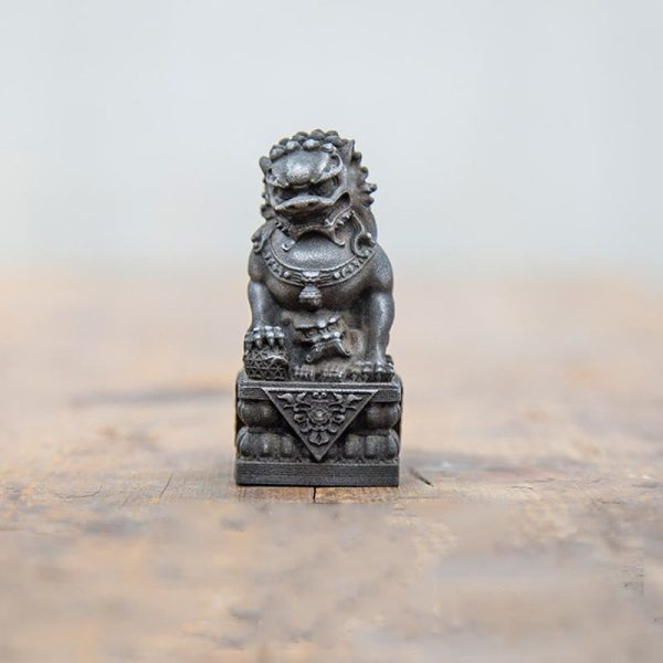Buddha Stones Handmade Lion Fu Foo Dogs Iron Powder Rust Cast Resin Statue Ward Off Evil Protection Home Decoration Sale - Image 3